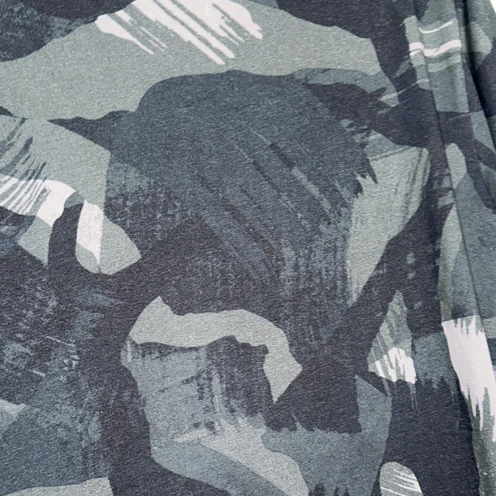 Nike DRI-FIT Men's Camouflage Tee 2XL NWOT